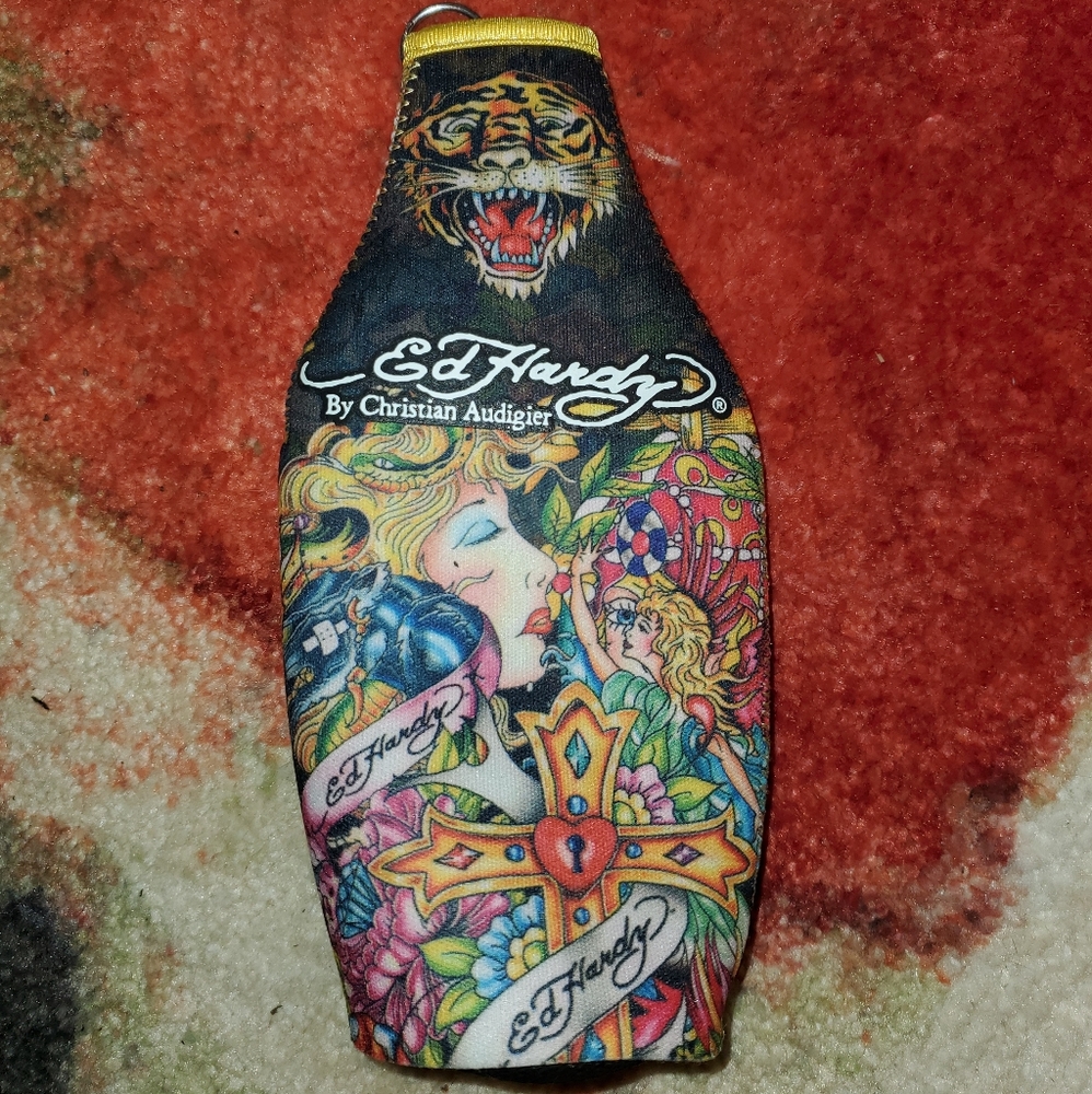 ED HARDY BOTTLE KOZIE💜💜💜💜